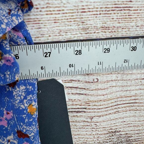 Melrose and Market Floral V-Neck Tie Front Blouse Women's 2X Blue NEW - Picture 9 of 10